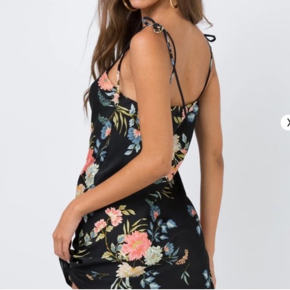 Oh Polly Black Floral Silky Mini Slip Dress Shoulder Ties 6 Strappy Minidress - Picture 8 of 10